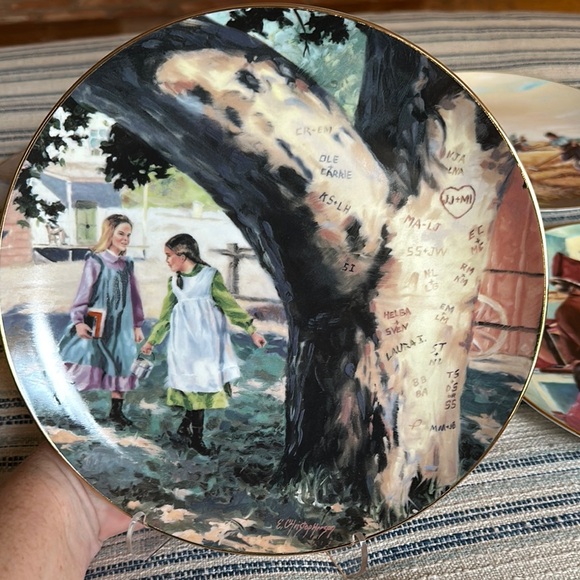 Set of Four Vintage Little house on the Prairie decorative plates 1982 - Picture 4 of 13